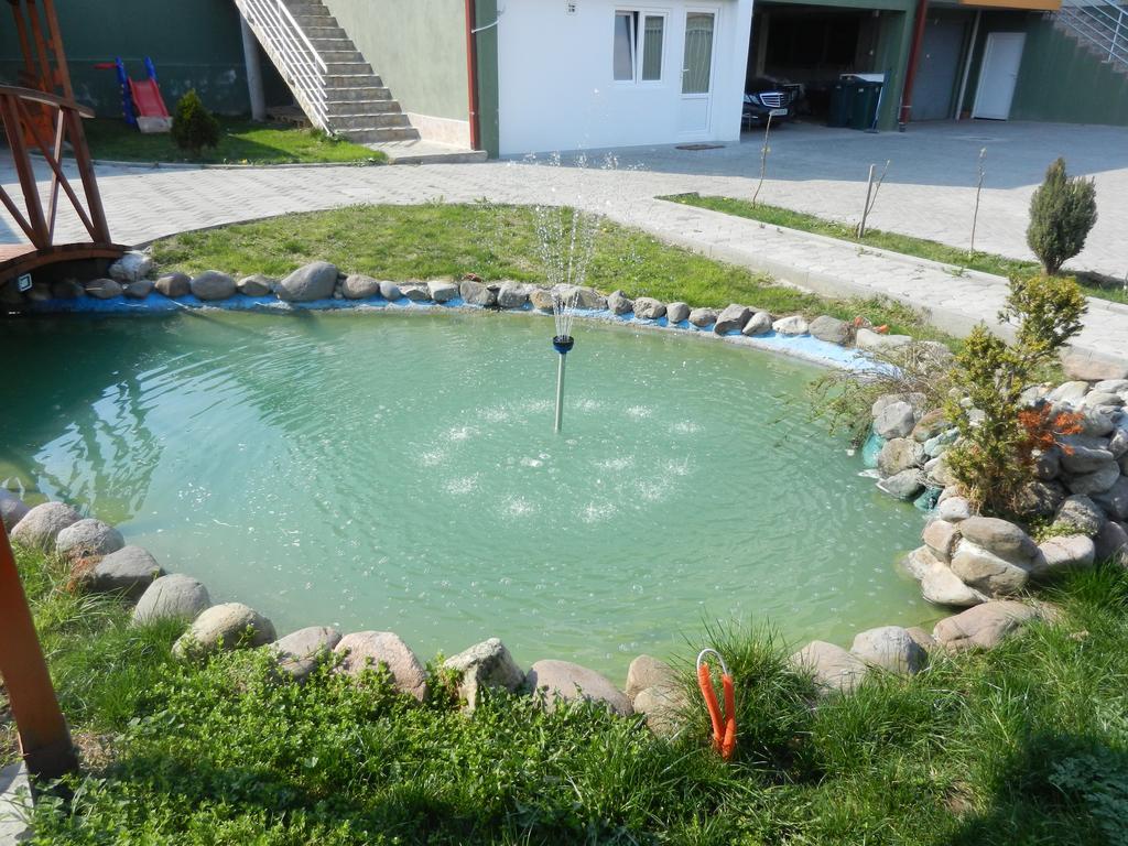 Harmony Hotel Kumanovo Buitenkant foto