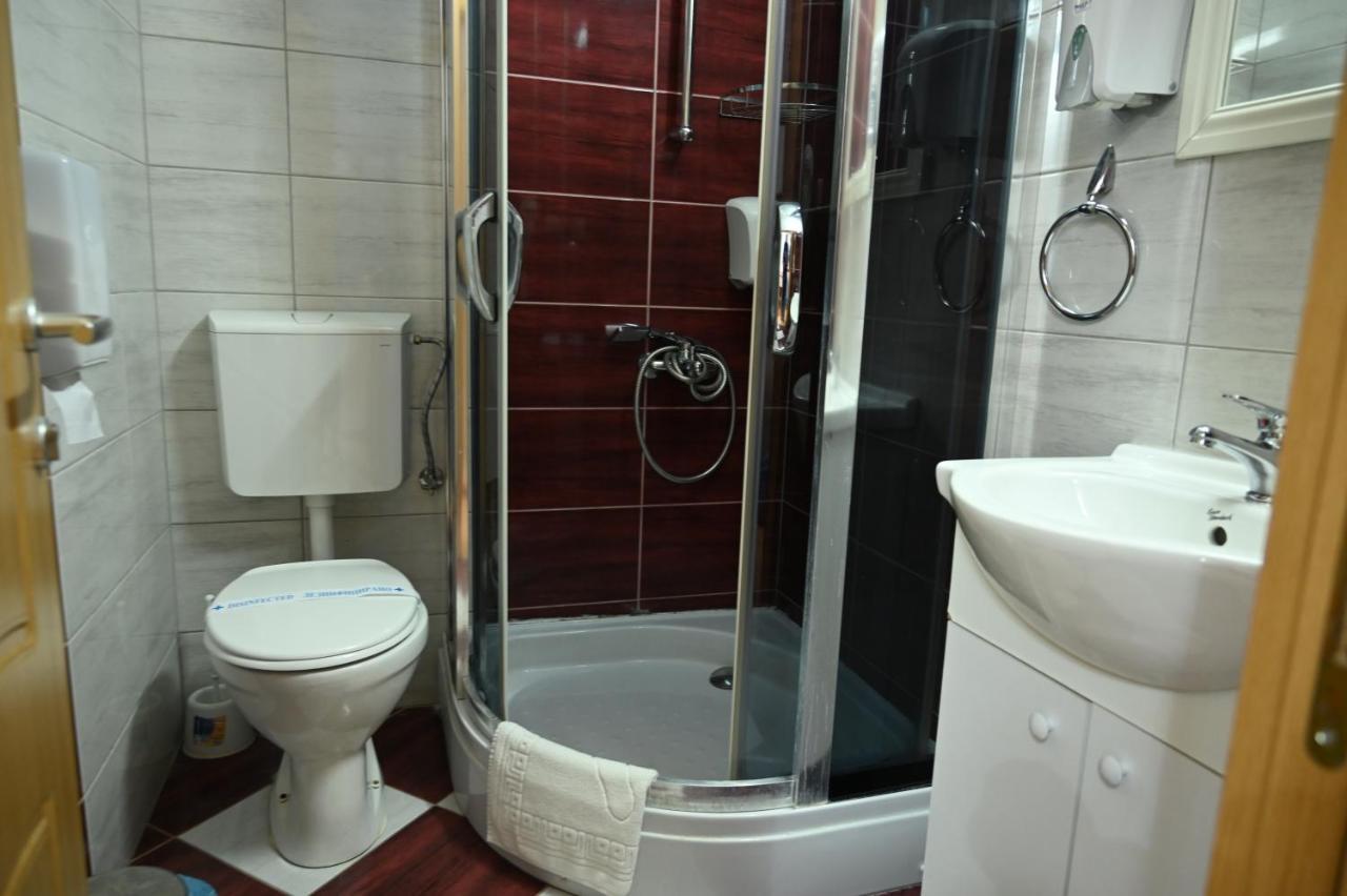 Harmony Hotel Kumanovo Buitenkant foto